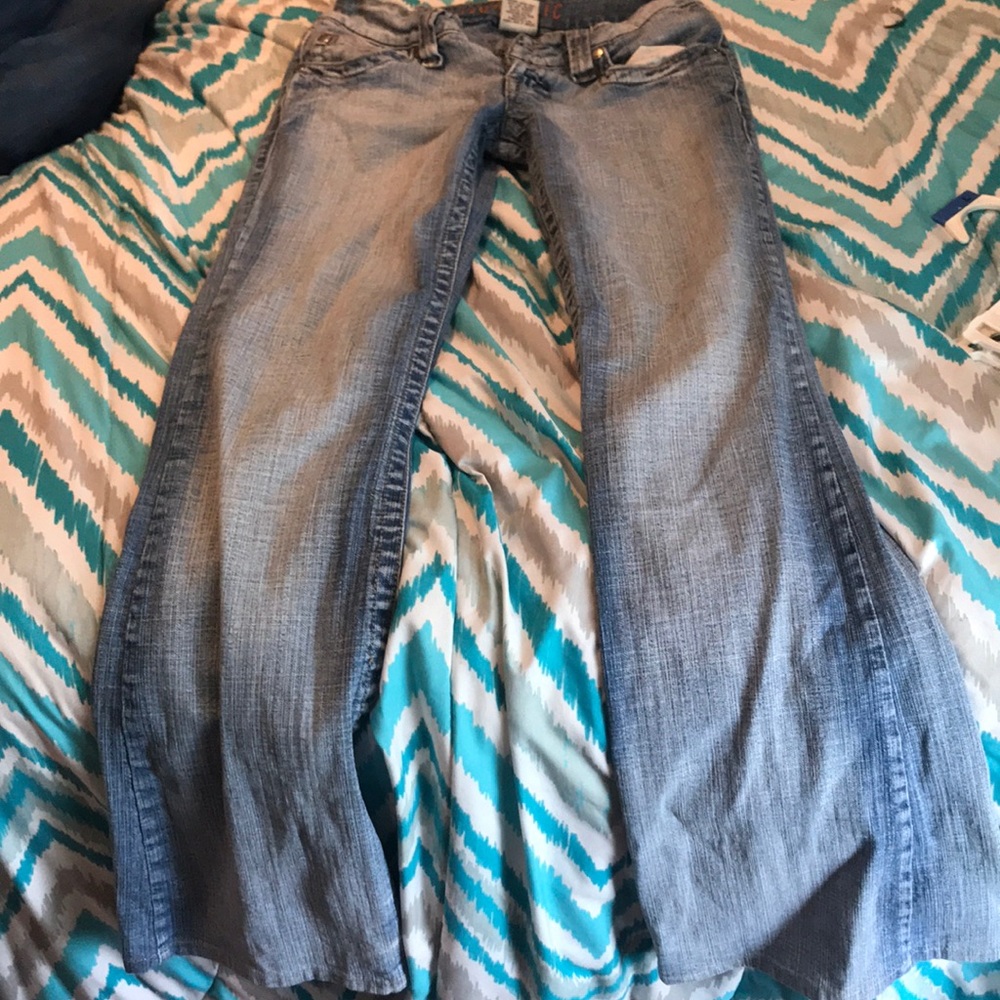 Light boot cut jeans